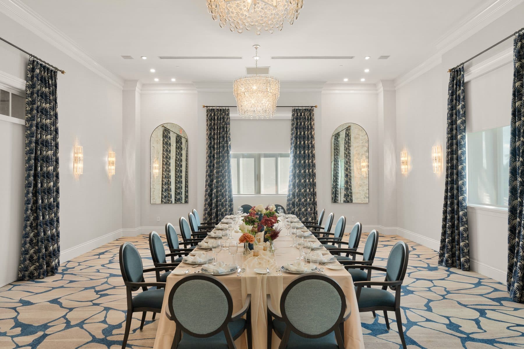 Renovated clubhouse and restaurant at Deering Bay Yacht & Country Club, photograph 2