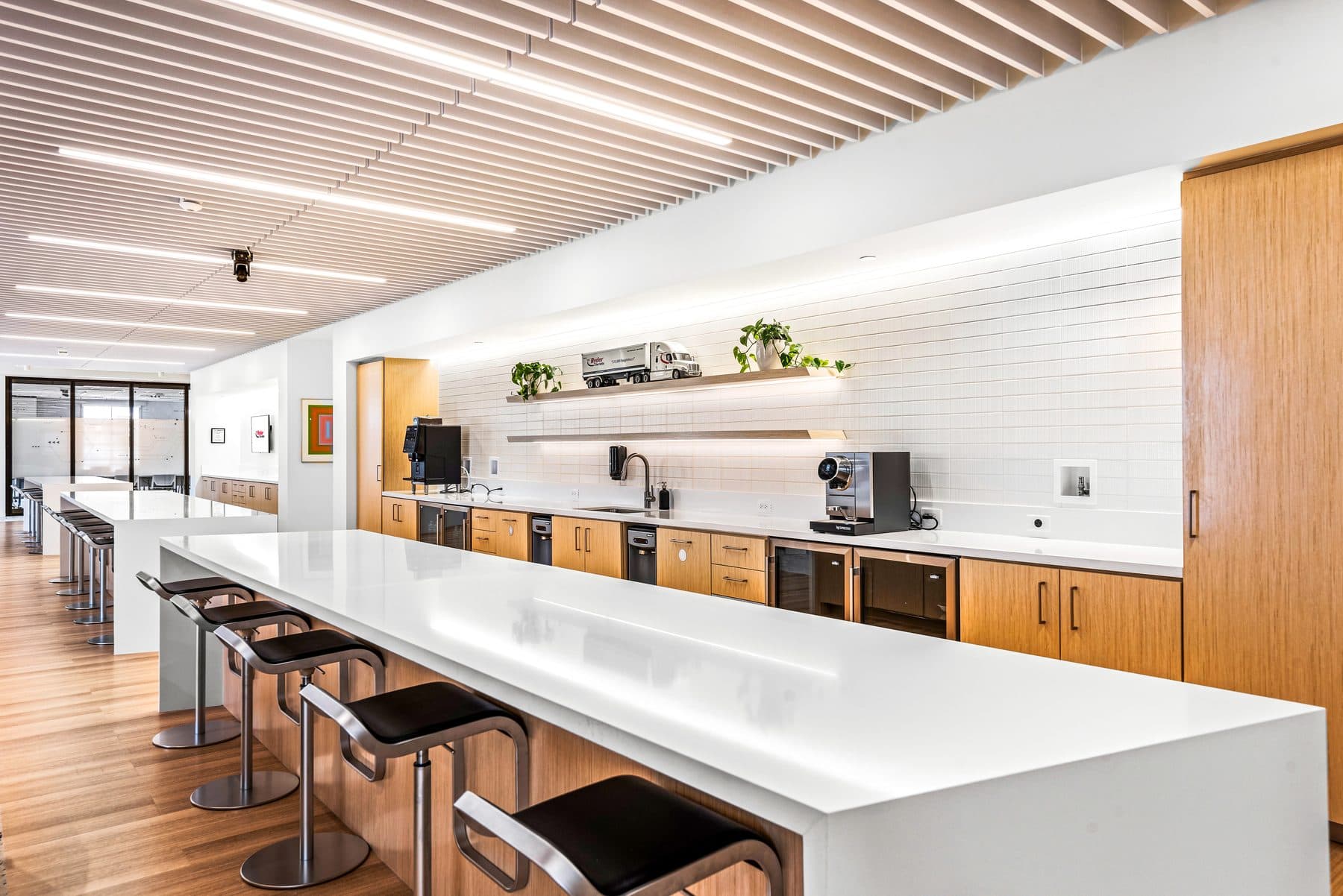 Ryder System headquarters interior, photograph 5