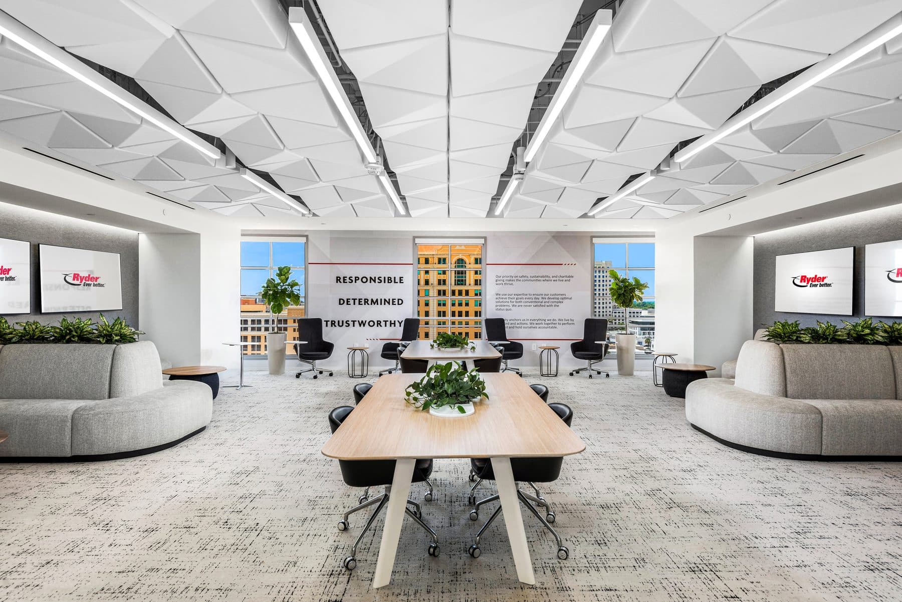 Ryder System headquarters interior, photograph 9