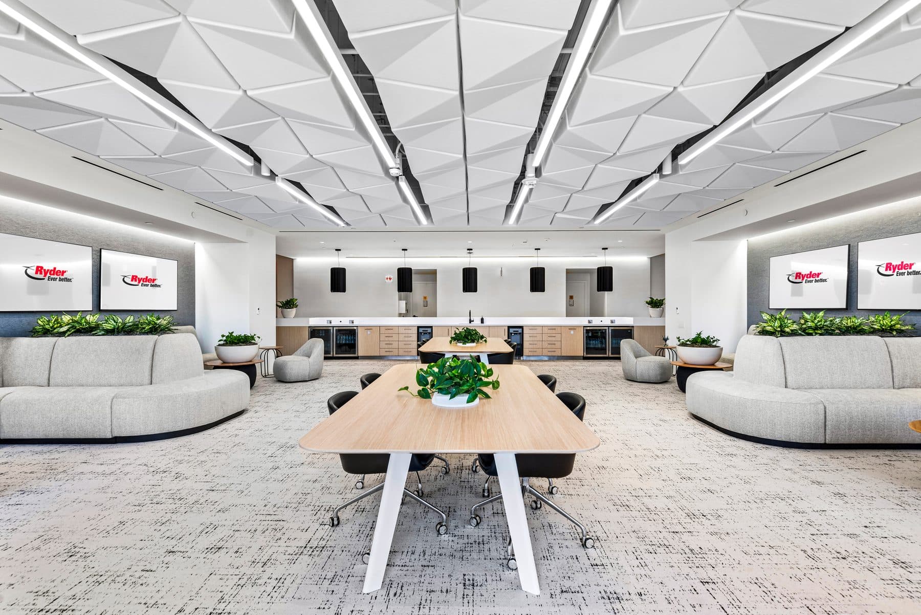 Ryder System headquarters interior, photograph 10
