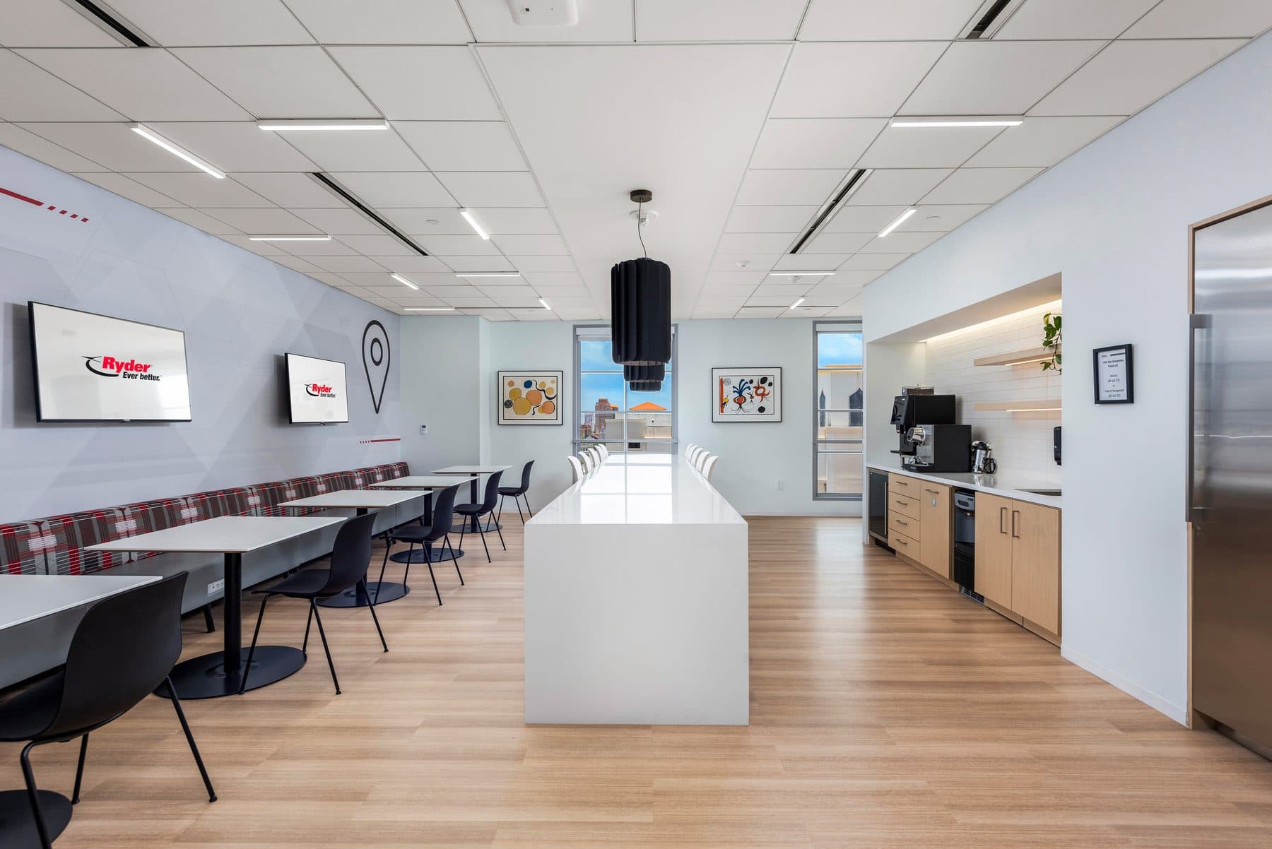 Ryder System headquarters interior, photograph 12